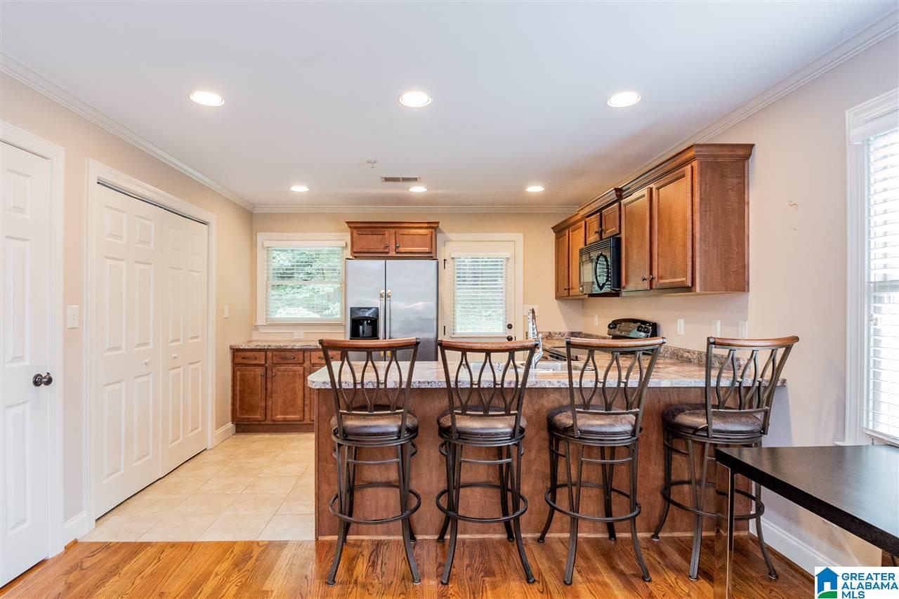 4021 Montclair Road, Unit 4021 Mountain Brook, AL 35213 - Photo 11 of 33
