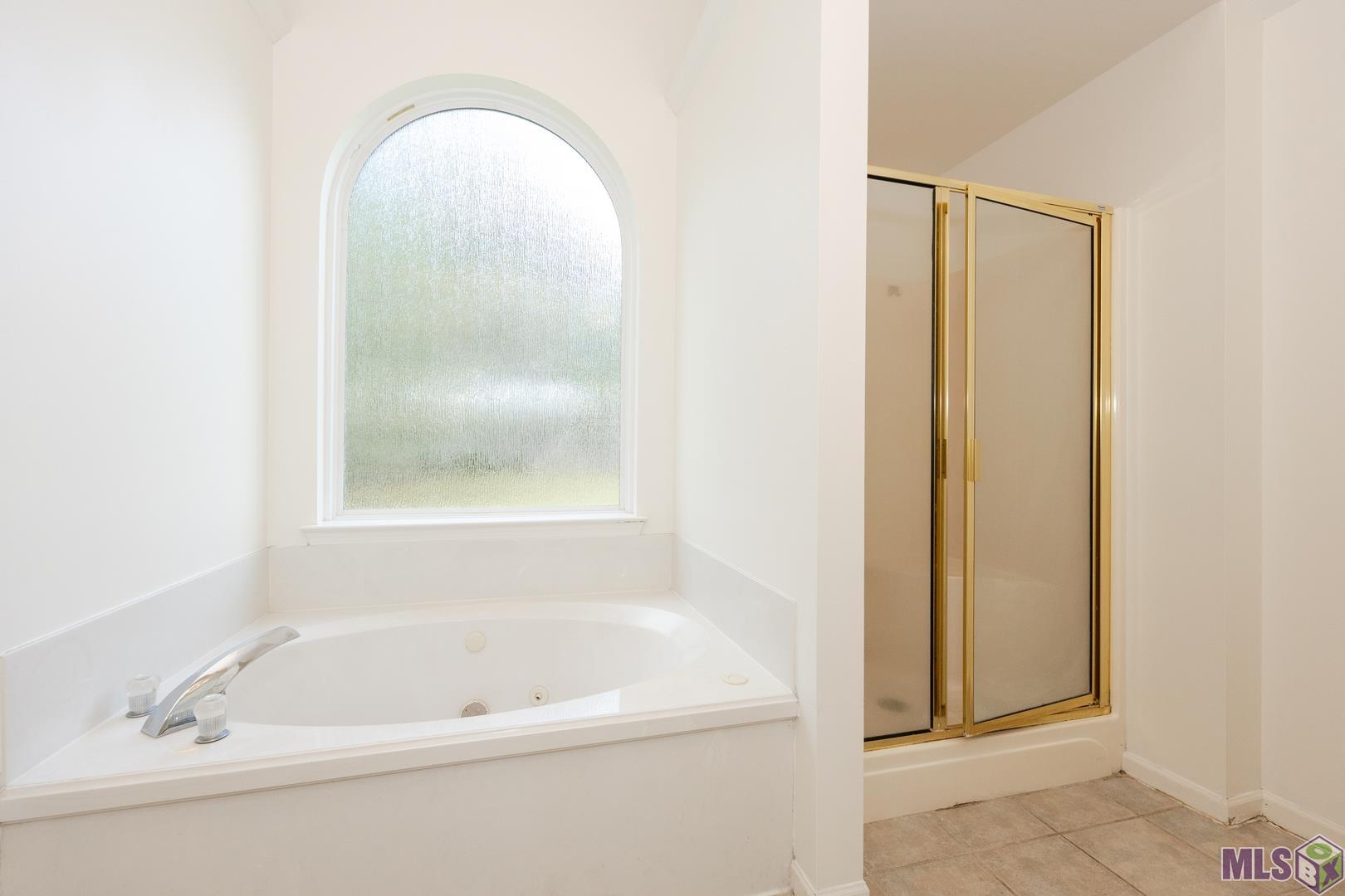 5144 Perthshire Drive Baton Rouge, LA 70817 - Photo 14 of 24 Gallery Image 14