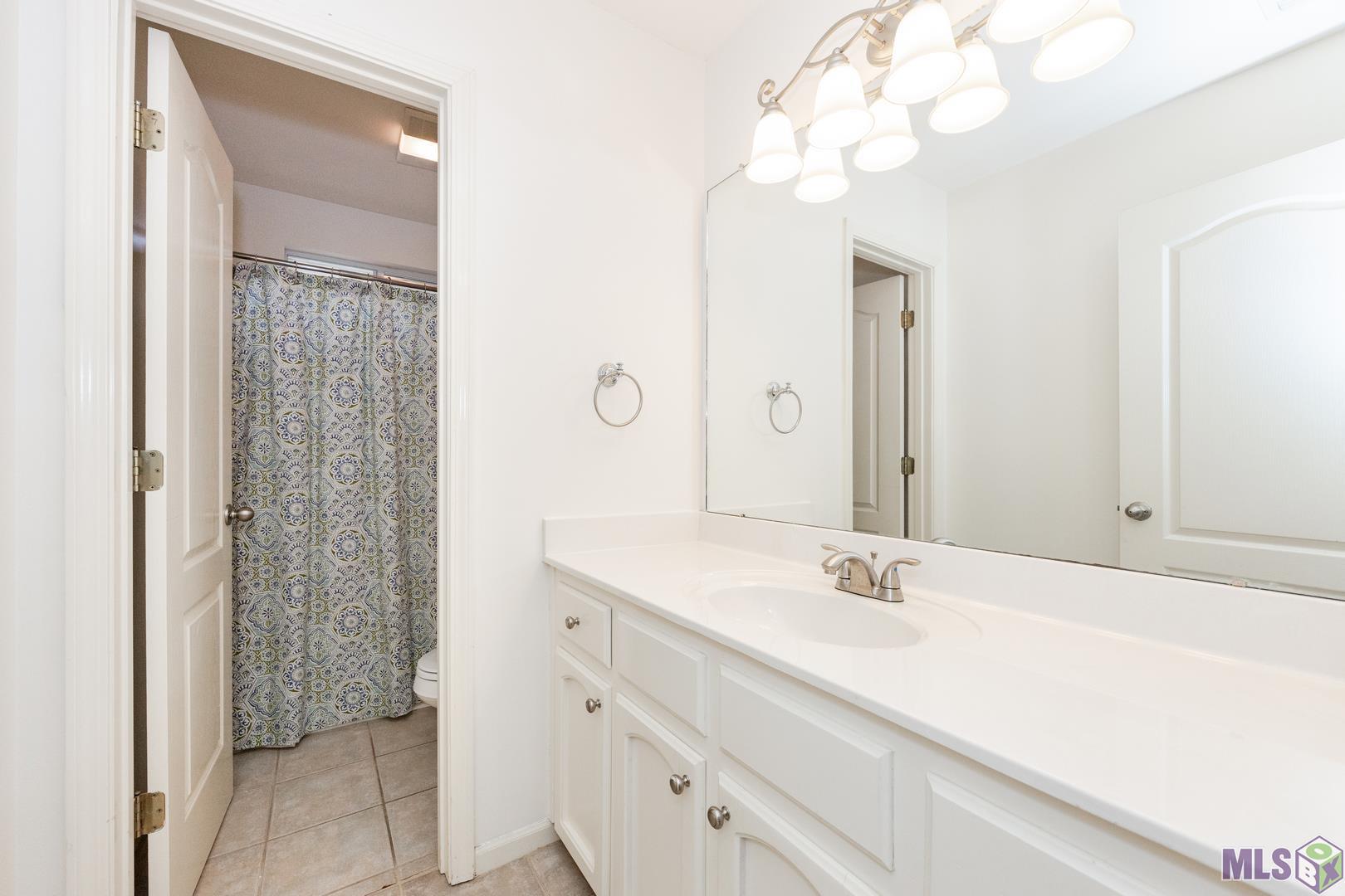 5144 Perthshire Drive Baton Rouge, LA 70817 - Photo 17 of 24 Gallery Image 17