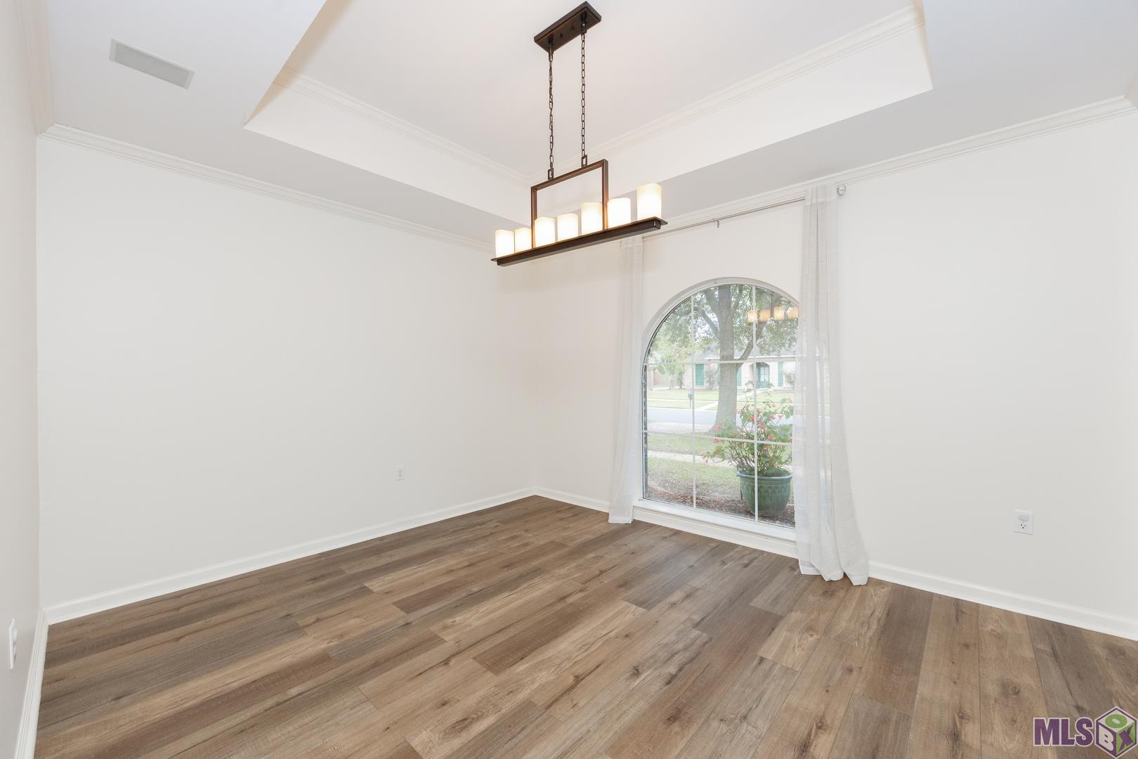 5144 Perthshire Drive Baton Rouge, LA 70817 - Photo 9 of 24 Gallery Image 9