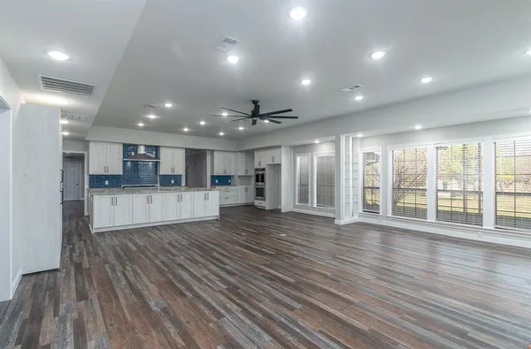 $775,000 | 13 Crestview Circle, Rockwall, TX 75087