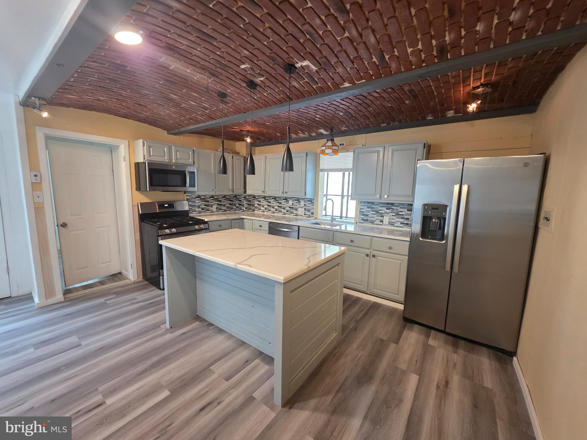 522 Kuser Road Hamilton, NJ 08619 - Photo 13 of 20