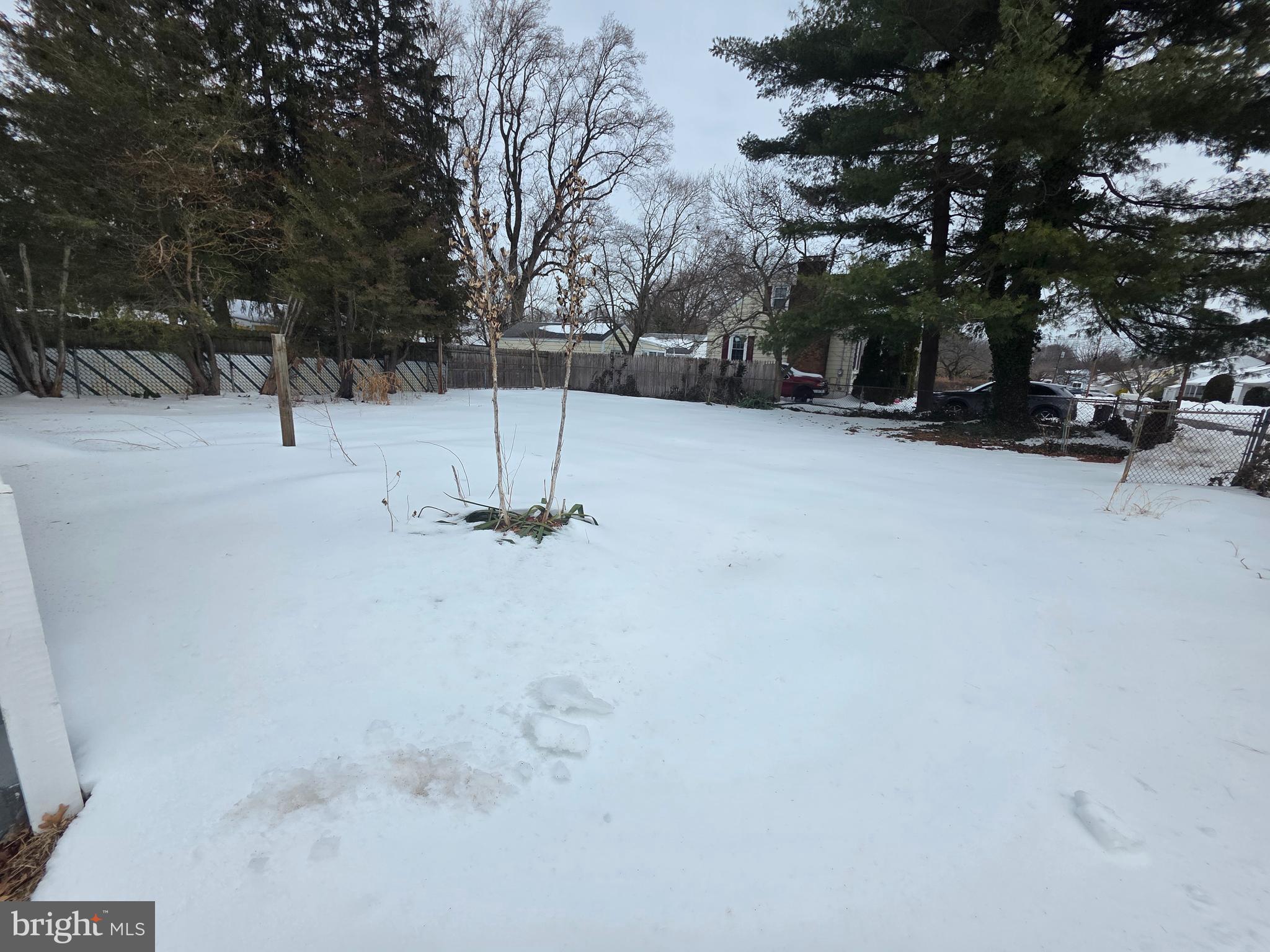 522 Kuser Road Hamilton, NJ 08619 - Photo 5 of 20