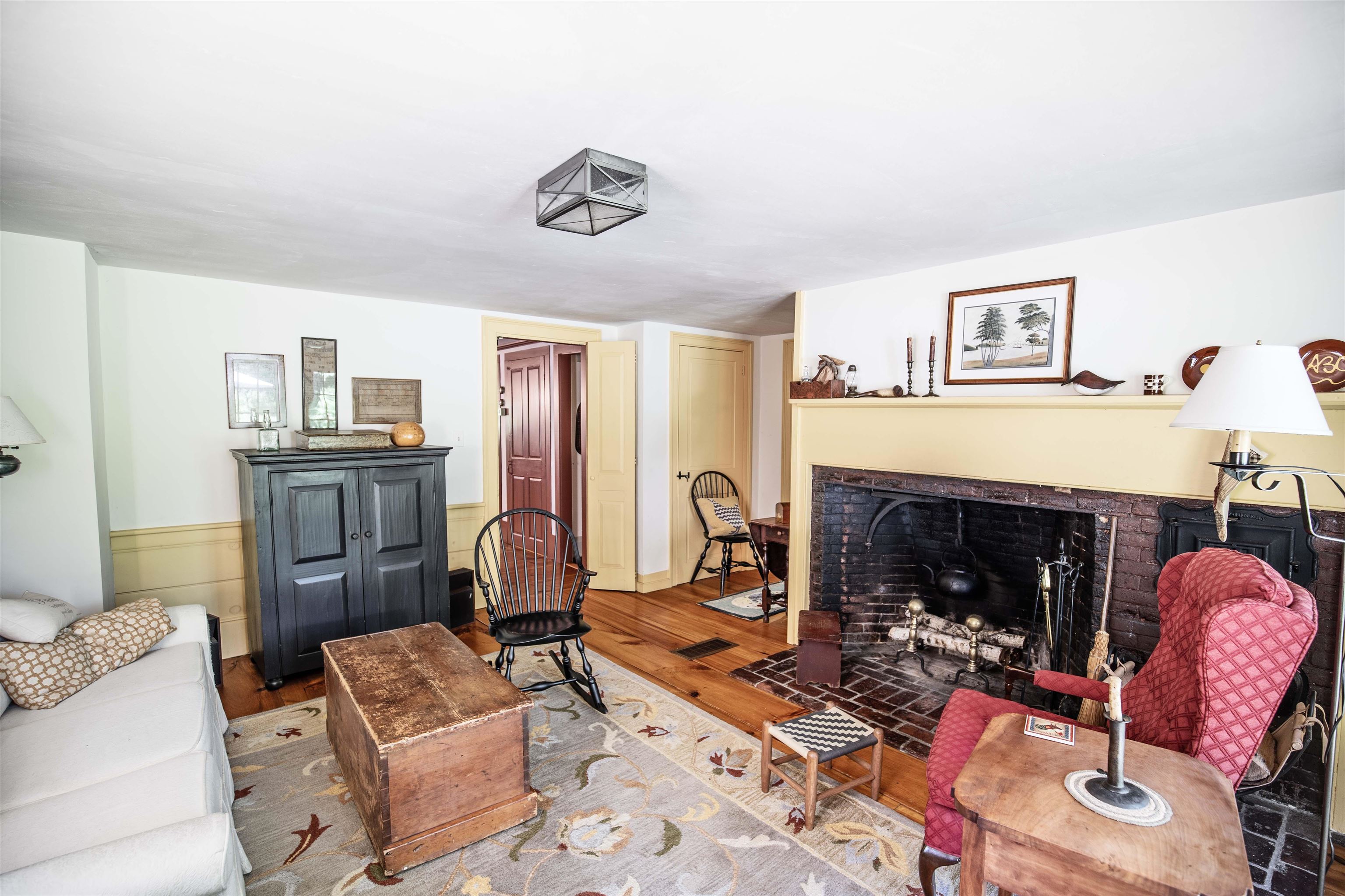 237 4th Range Road Pembroke, NH 03275 - Photo 18 of 40