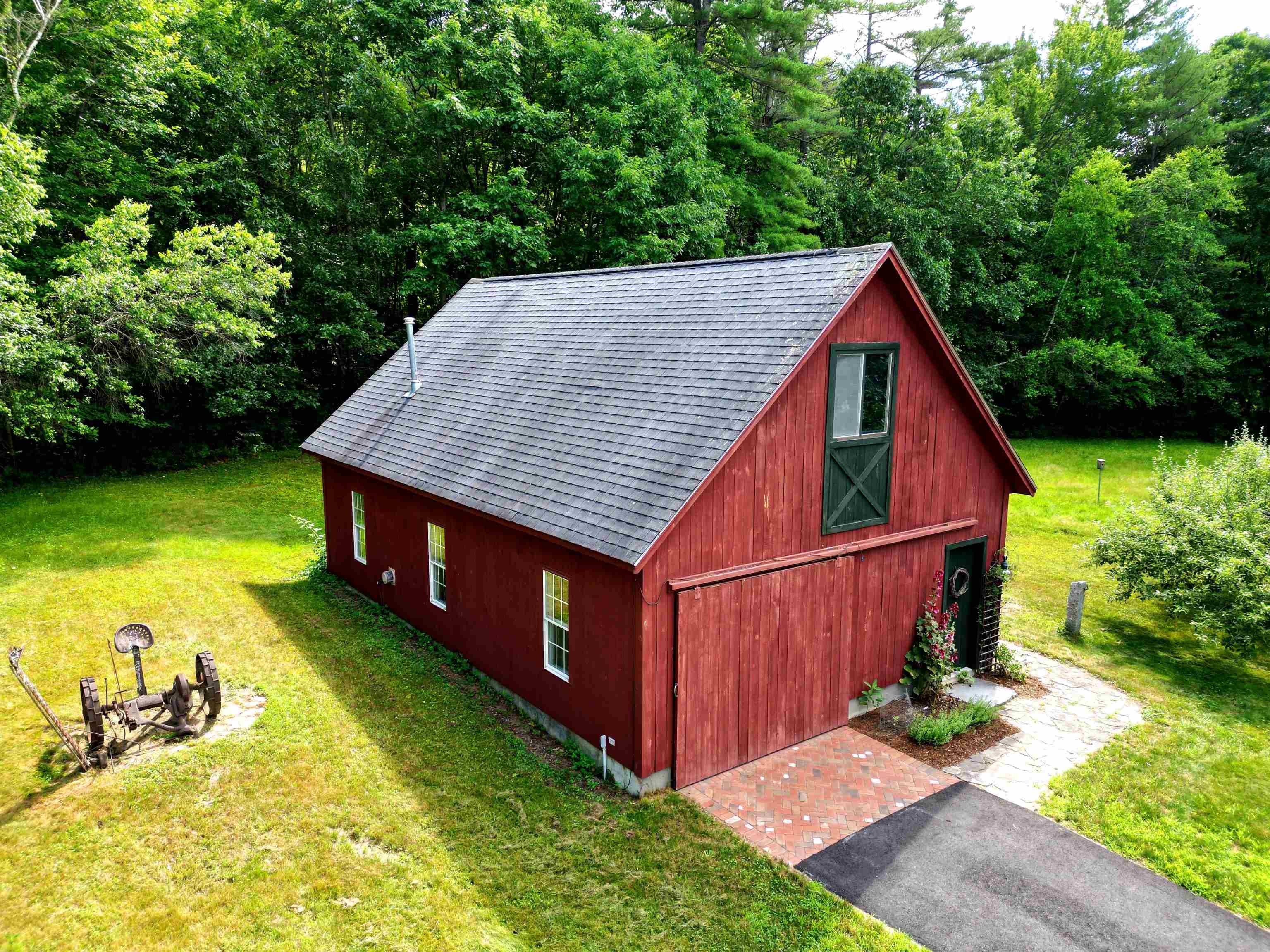 237 4th Range Road Pembroke, NH 03275 - Photo 38 of 40