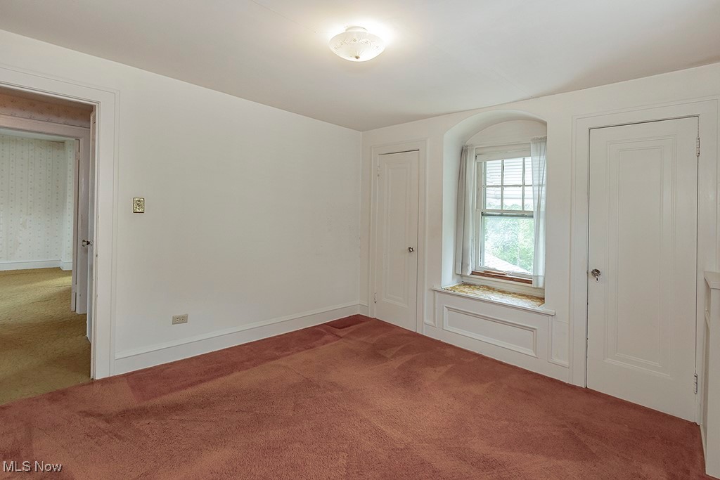 3336 Dellwood Road Cleveland, OH 44118 - Photo 33 of 42