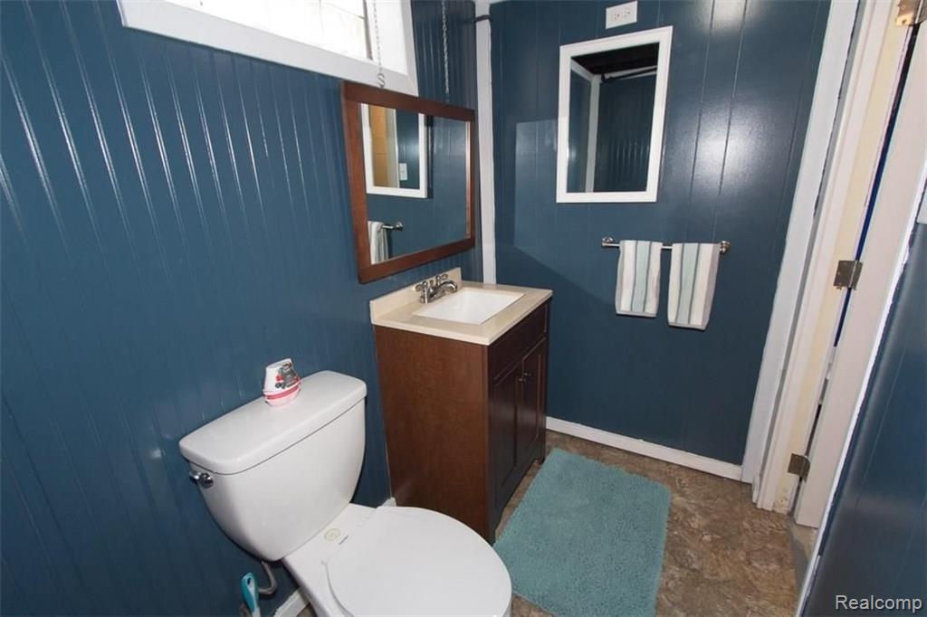 1529 Butternut Avenue Royal Oak, MI 48073 - Photo 27 of 43