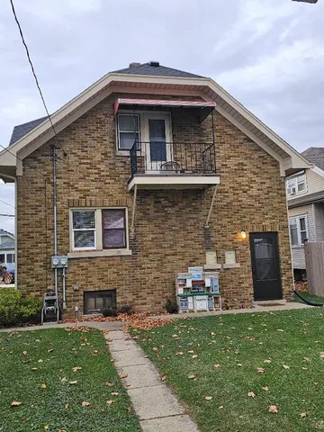 $249,900 | 2119 Lasalle Street, Racine, WI 53402