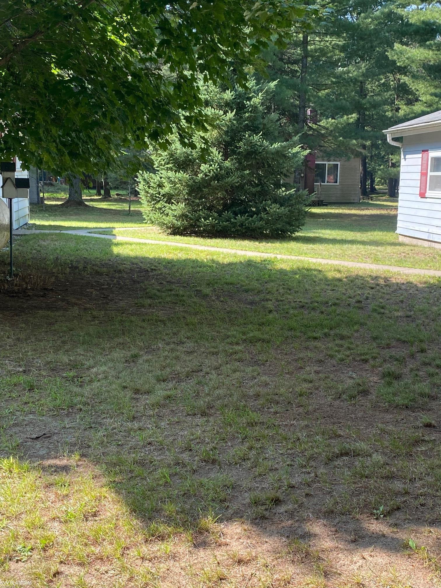 9686 Doe Road Harrison, MI 48625 - Photo 11 of 12 Gallery Image 11