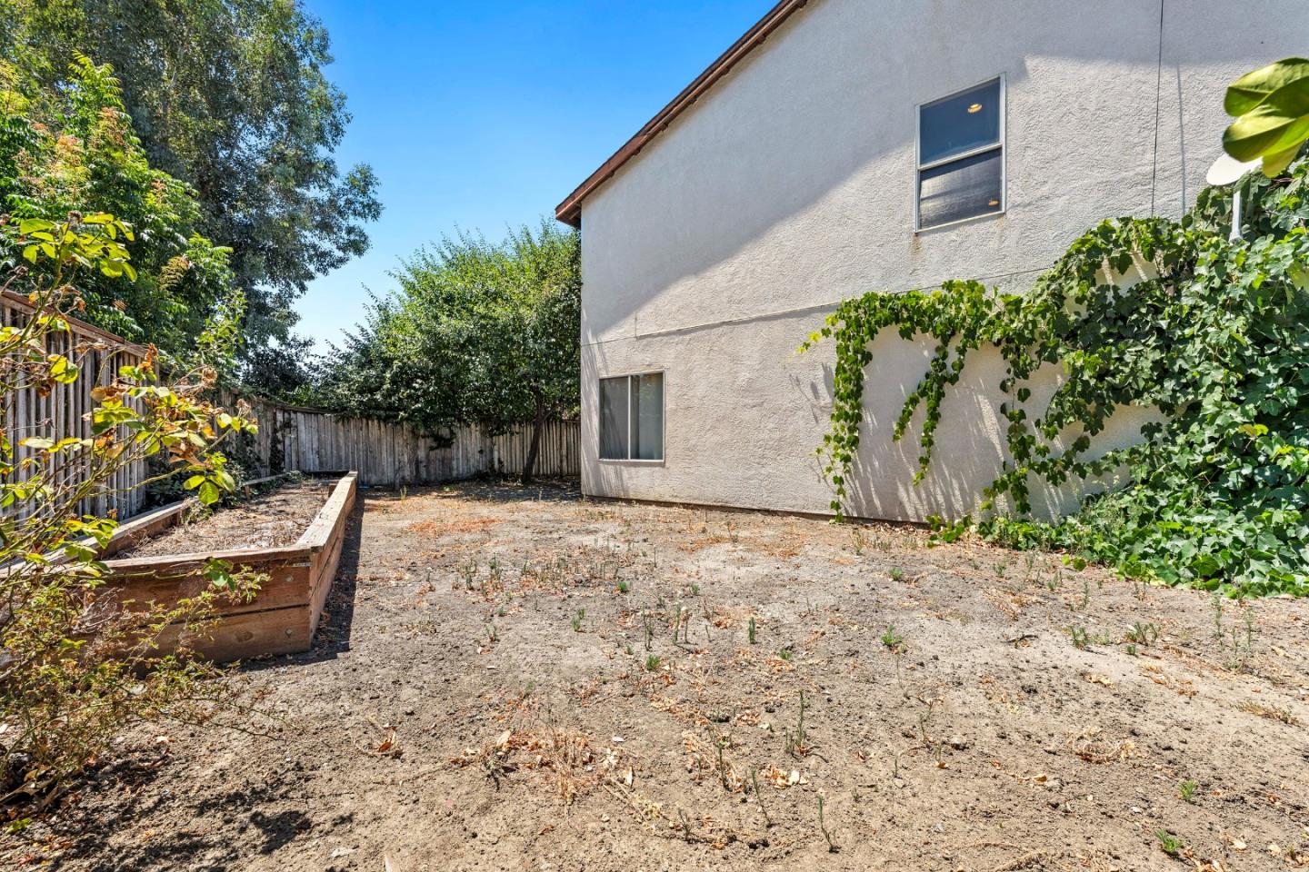 2780 Valley View Road Hollister, CA 95023 - Photo 78 of 79 Gallery Image 78