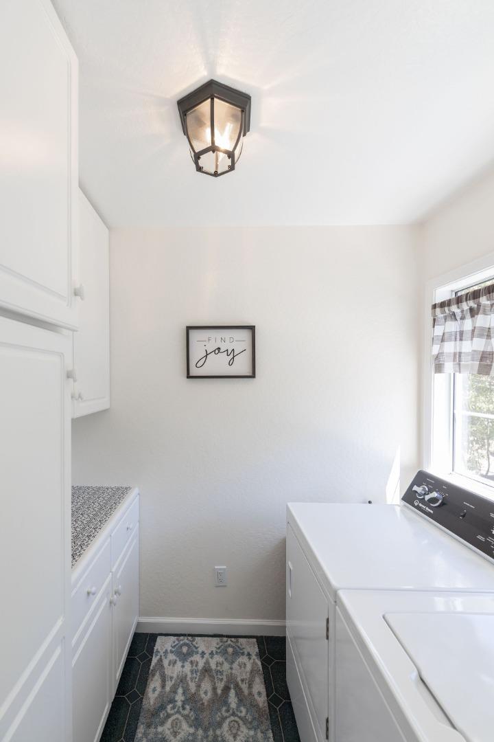 531 Isabella Road El Granada, CA 94019 - Photo 14 of 42 Gallery Image 14