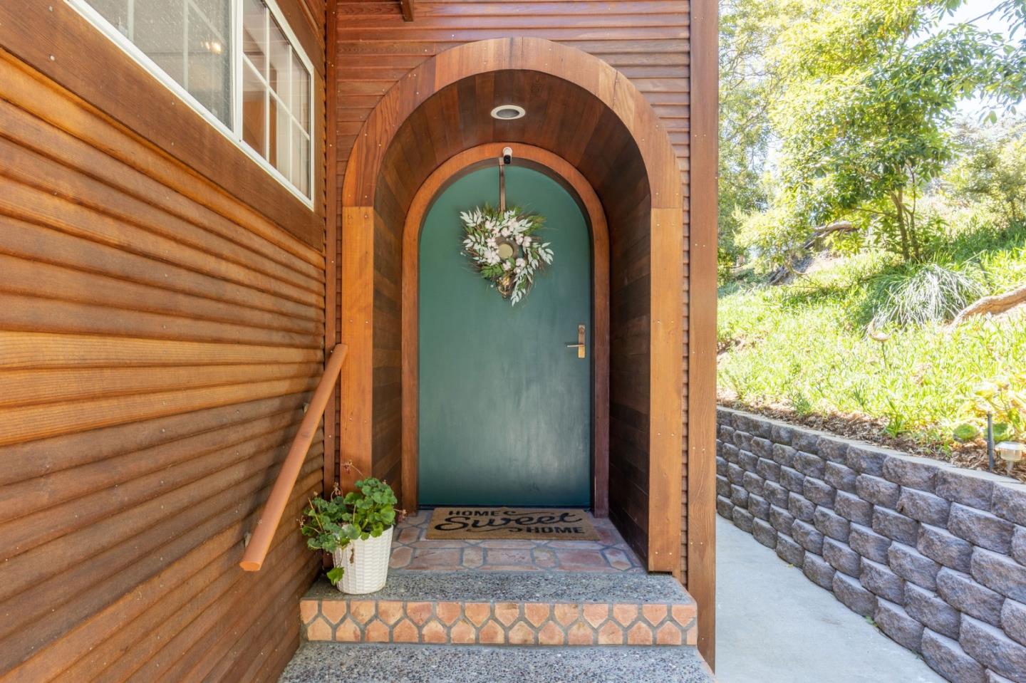 531 Isabella Road El Granada, CA 94019 - Photo 2 of 42 Gallery Image 2