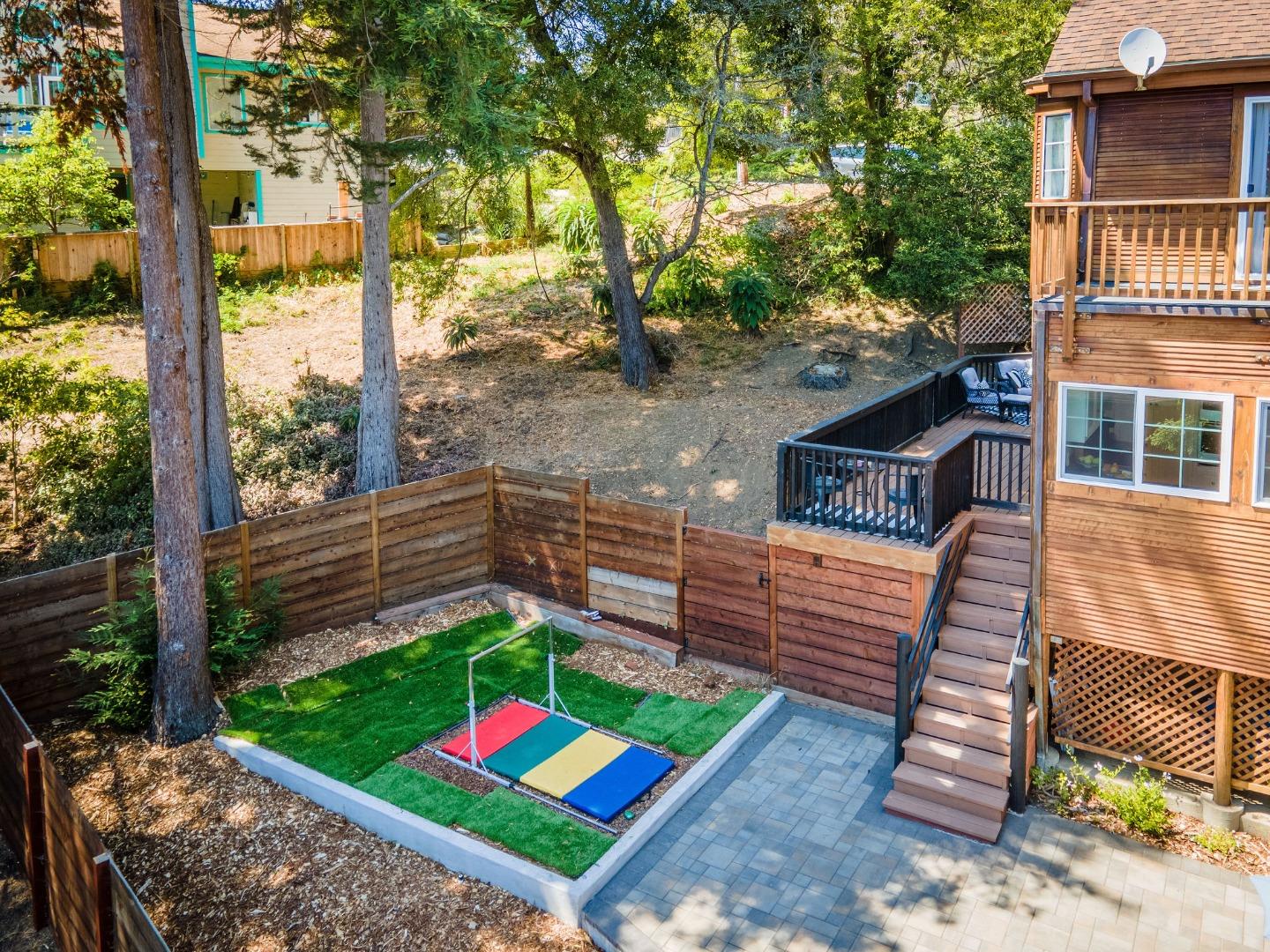 531 Isabella Road El Granada, CA 94019 - Photo 36 of 42 Gallery Image 36