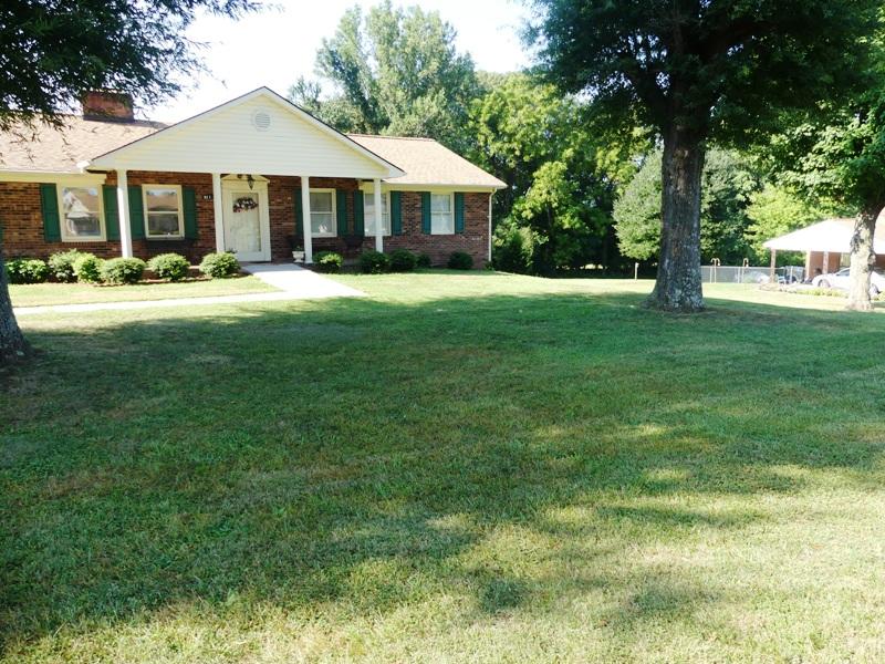 511 Ken Lane Ridgeway, VA 24148 - Photo 2 of 47 FRONT YARD