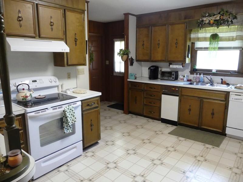 511 Ken Lane Ridgeway, VA 24148 - Photo 15 of 47 KITCHEN