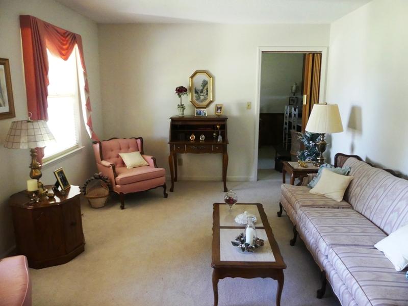 511 Ken Lane Ridgeway, VA 24148 - Photo 10 of 47 LIVING