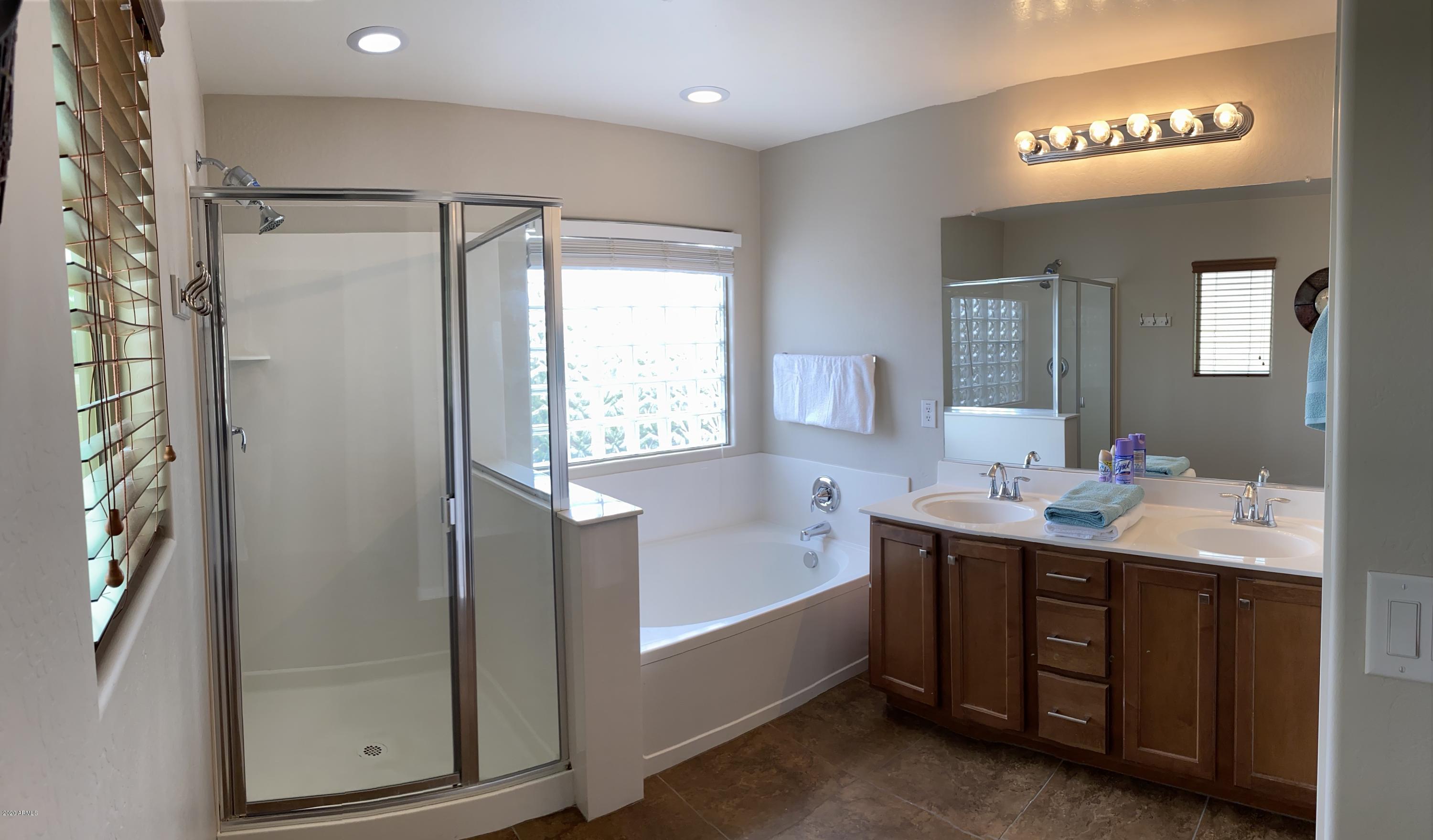 23009 North 19th Way Phoenix, AZ 85024 - Photo 22 of 29 vpYLy+ITQySbgls9FRe5Mg