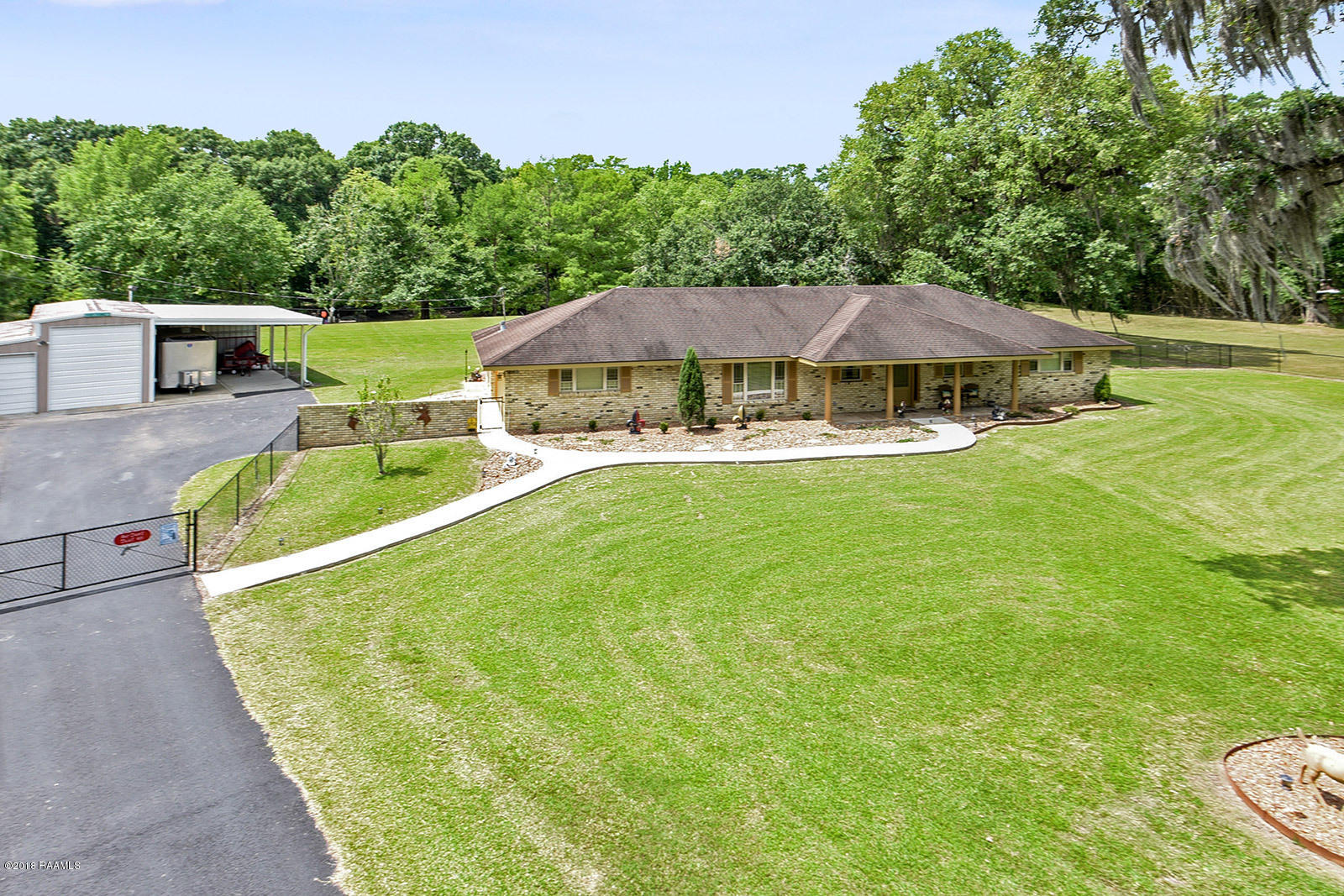 236 River Road Lafayette, LA 70501 - Photo 2 of 23 Gallery Image 2