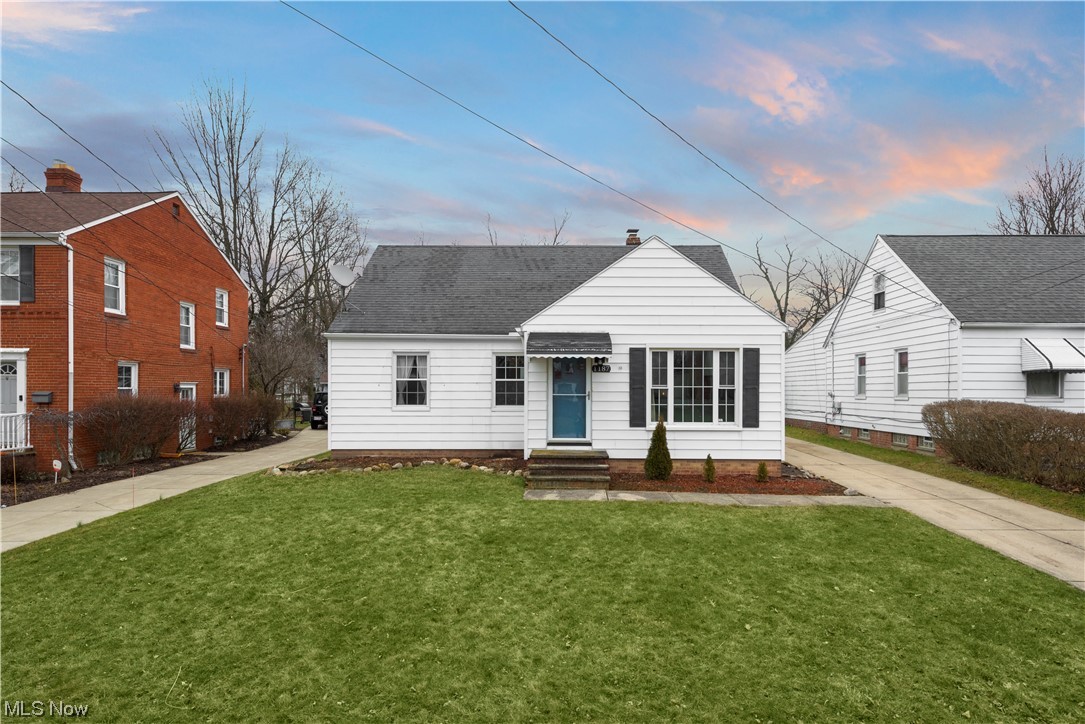 1187 Churchill Road Cleveland, OH 44124 - Photo 1 of 25