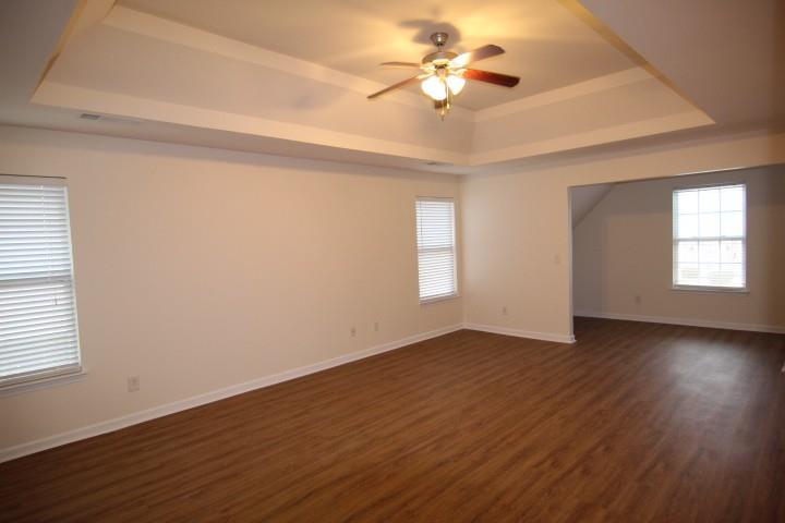 700 Moonlight Way Suwanee, GA 30024 - Photo 12 of 35