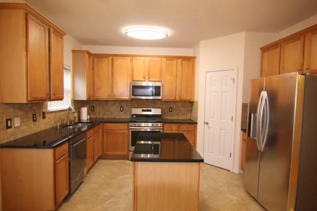 $2,750 | 700 Moonlight Way, Suwanee, GA 30024