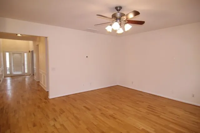 $2,750 | 700 Moonlight Way, Suwanee, GA 30024