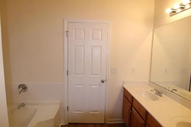 $2,750 | 700 Moonlight Way, Suwanee, GA 30024