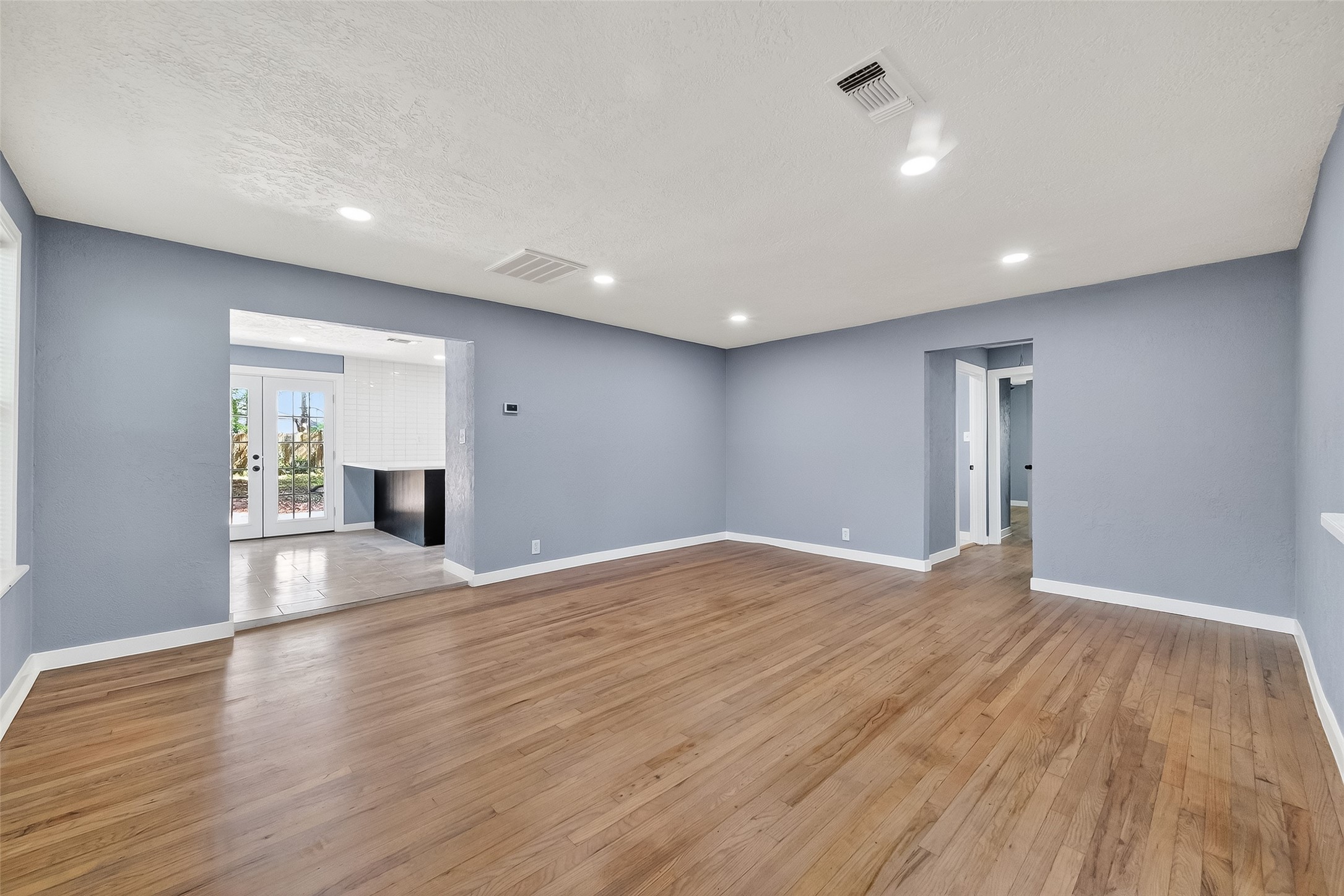 4727 Arvilla Lane Houston, TX 77021 - Photo 6 of 37