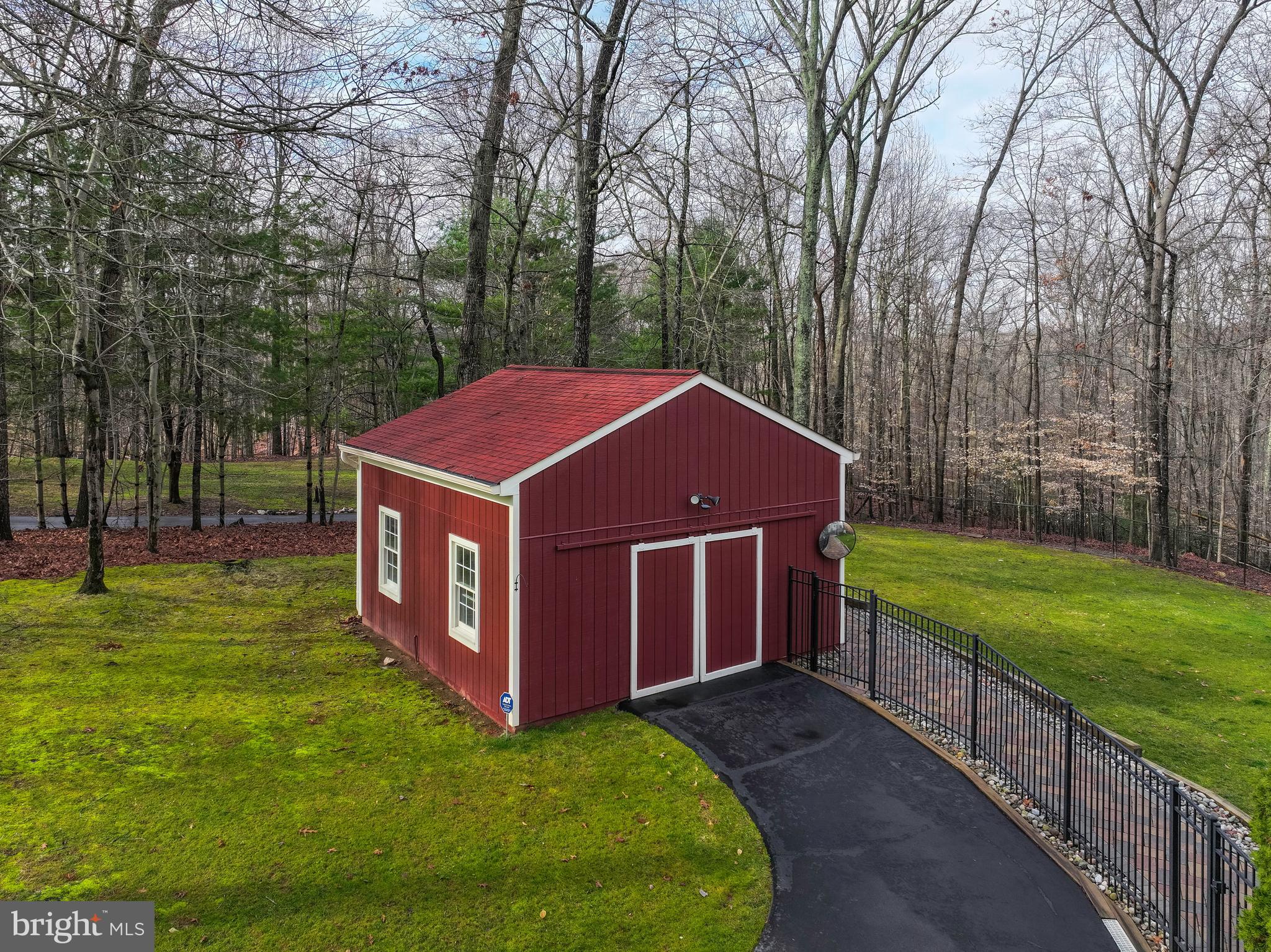7336 Clifton Road Clifton, VA 20124 - Photo 58 of 74 Gallery Image 58