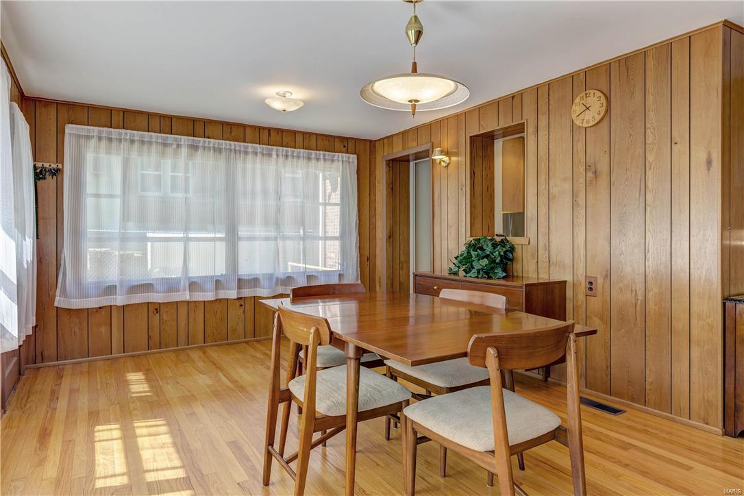 2444 Bremerton Road St. Louis, MO 63144 - Photo 12 of 36 Gallery Image 12