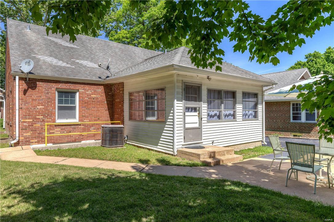 2444 Bremerton Road St. Louis, MO 63144 - Photo 27 of 36 Gallery Image 27