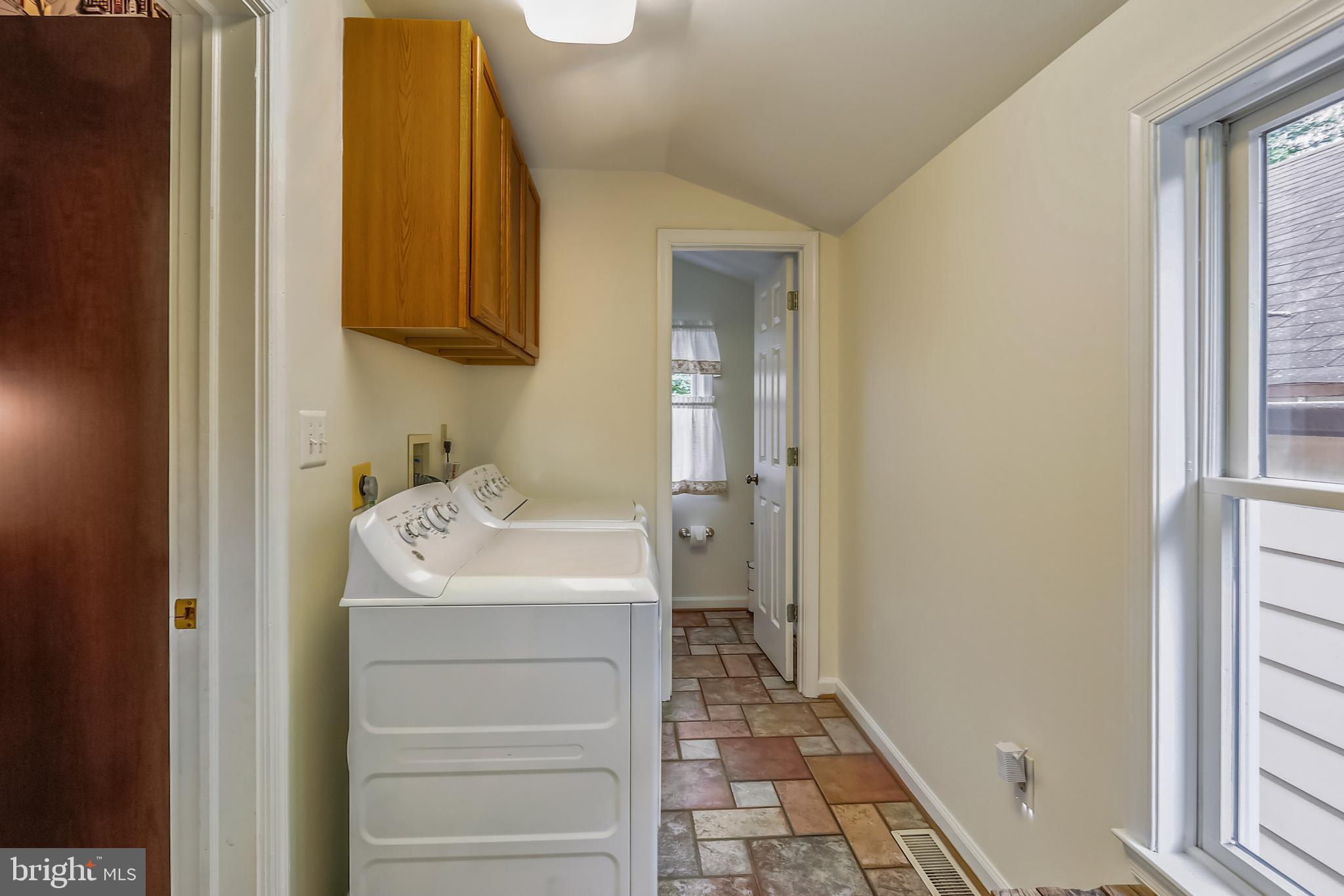 144 Bonifant Road Silver Spring, MD 20905 - Photo 22 of 32 Gallery Image 22
