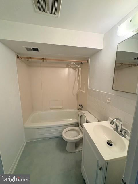 5909 Gloucester Avenue Springfield, VA 22150 - Photo 16 of 20 Basement Bathroom