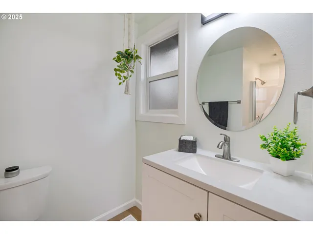 $560,000 | 6050 Southwest Cross Creek Drive, Beaverton, OR 97078