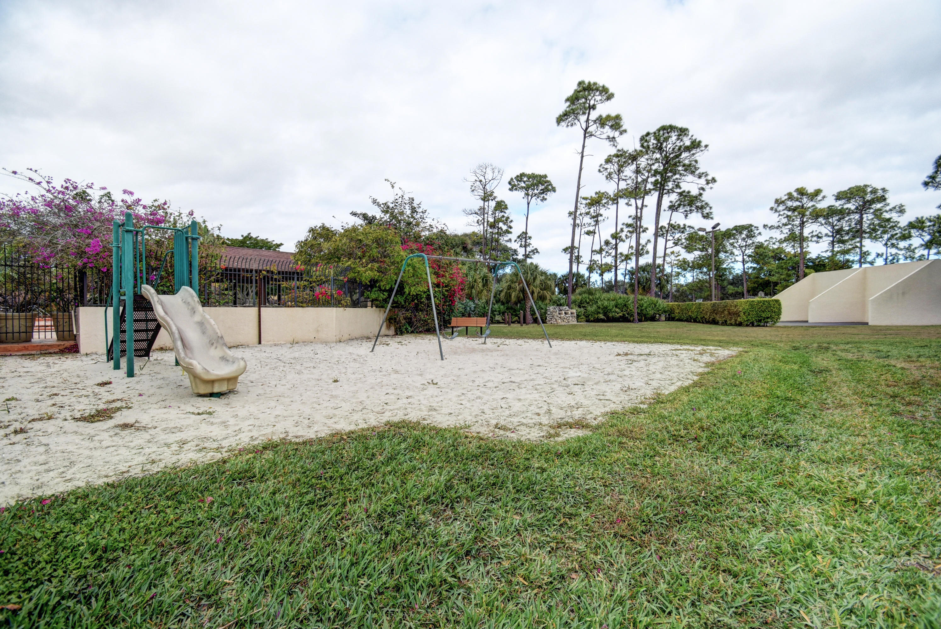 22499 Vistawood Way Boca Raton, FL 33428 - Photo 44 of 45 DSC_1307_08_09_10_11