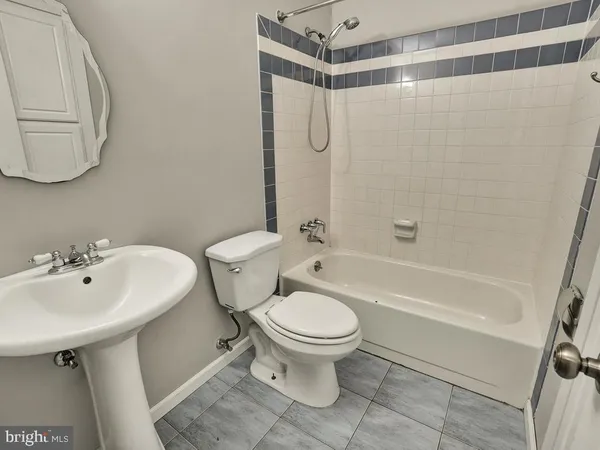 $2,250 | 94 Blueridge Court, Frederick, MD 21703