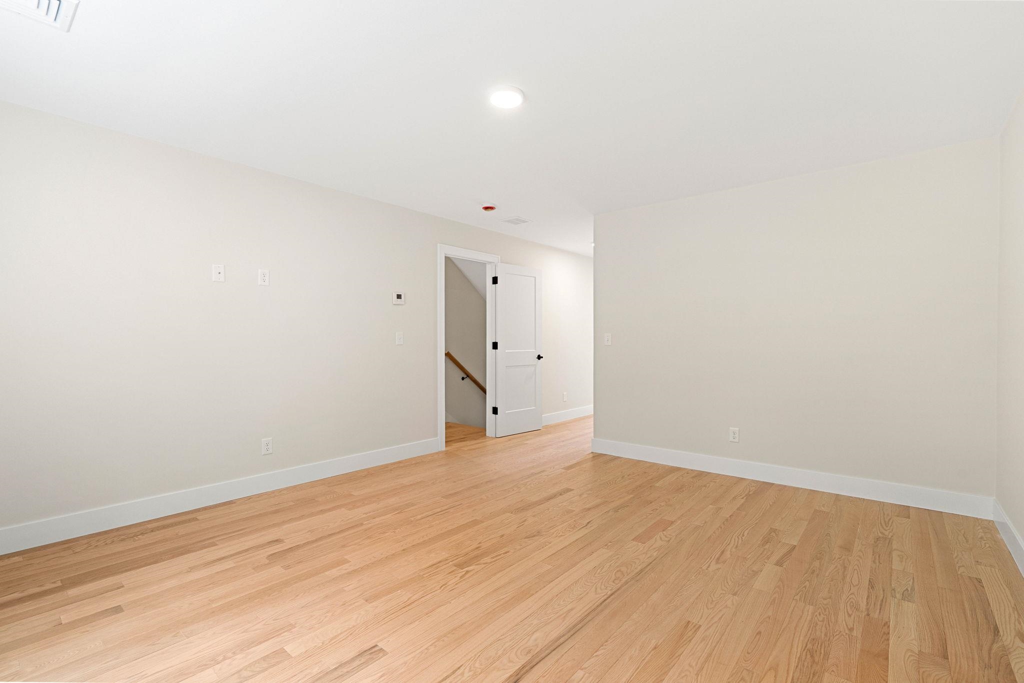 21 Speare Road, Unit A Hudson, NH 03051 - Photo 28 of 52