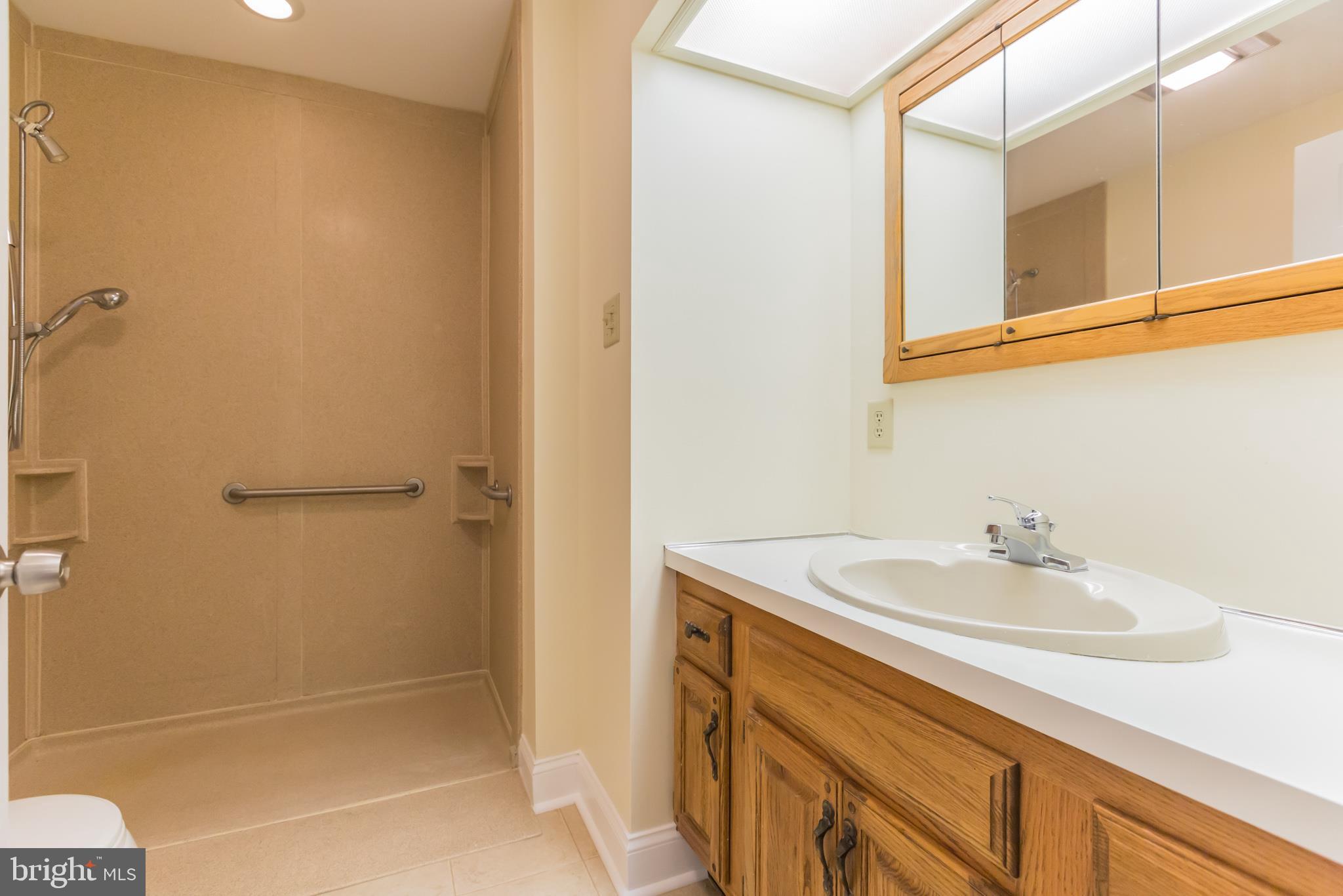 804 Richard Road Cherry Hill, NJ 08034 - Photo 20 of 28 Gallery Image 20