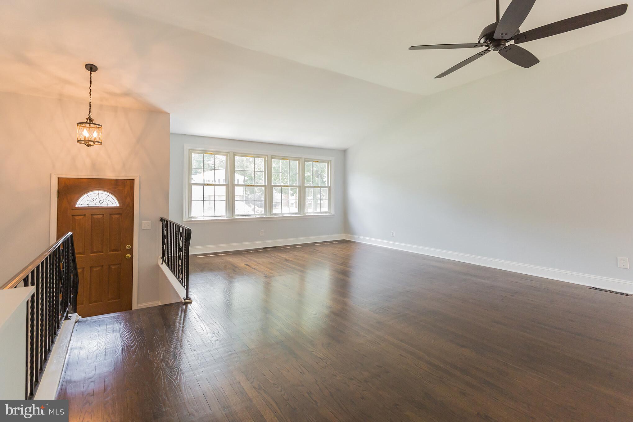 804 Richard Road Cherry Hill, NJ 08034 - Photo 4 of 28 Gallery Image 4