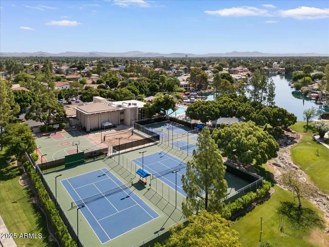 $2,095 | 5200 South Lakeshore Drive, Unit 120, Tempe, AZ 85283