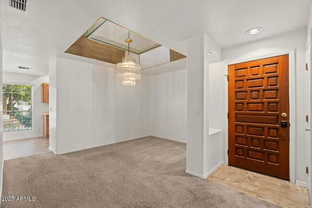 $2,095 | 5200 South Lakeshore Drive, Unit 120, Tempe, AZ 85283