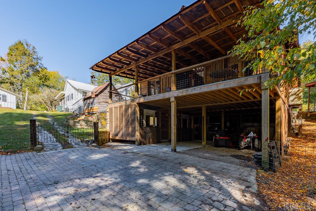 144 Laurel Knob Road Cashiers, NC 28717 - Photo 30 of 54 Gallery Image 30