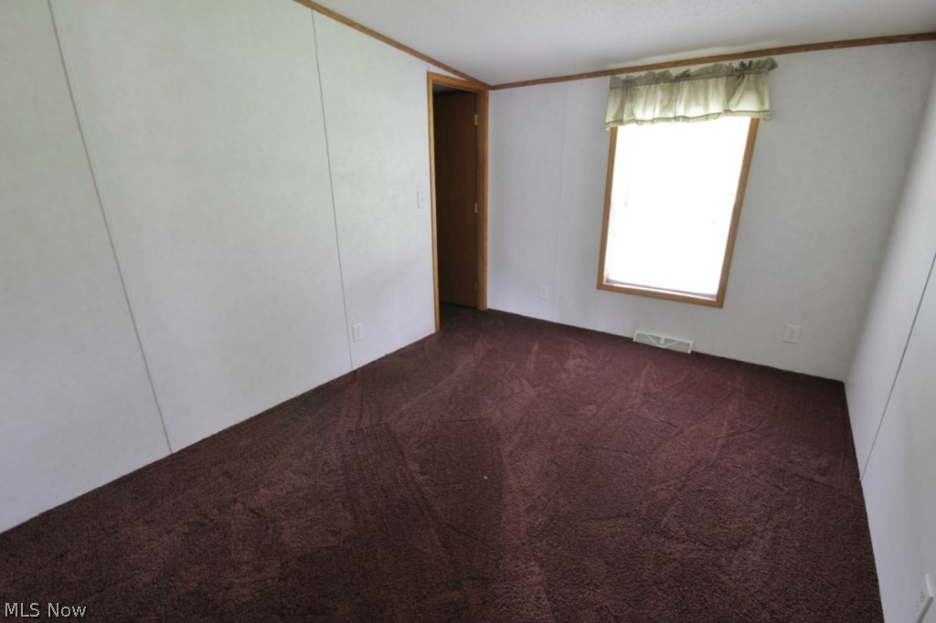7865 Old River Road Philo, OH 43771 - Photo 14 of 19 Gallery Image 14
