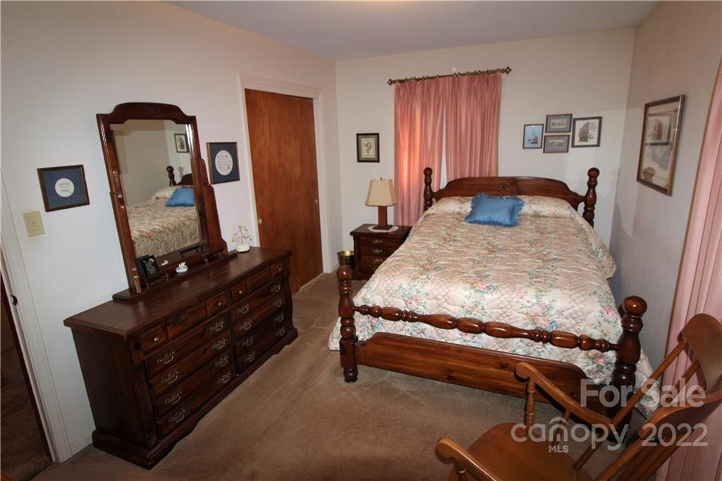 3424 Lincoln Road York, SC 29745 - Photo 14 of 20 Gallery Image 14