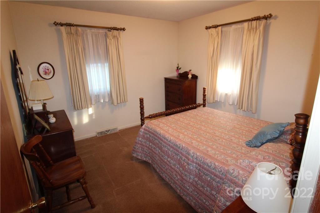 3424 Lincoln Road York, SC 29745 - Photo 16 of 20 Gallery Image 16