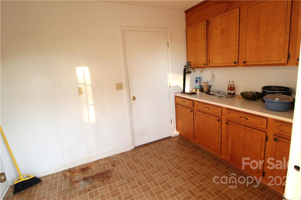3424 Lincoln Road York, SC 29745 - Photo 17 of 20 Gallery Image 17