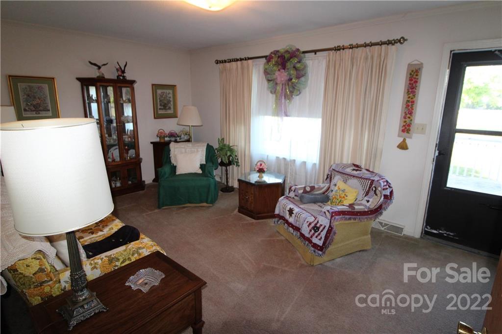 3424 Lincoln Road York, SC 29745 - Photo 2 of 20 Gallery Image 2