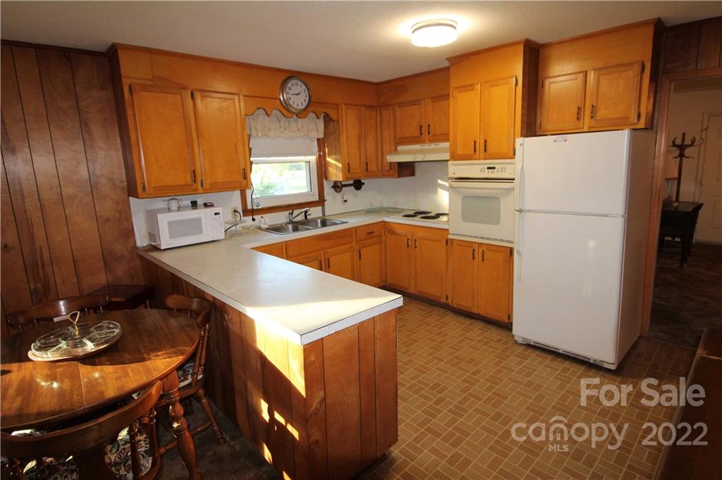 3424 Lincoln Road York, SC 29745 - Photo 3 of 20 Gallery Image 3