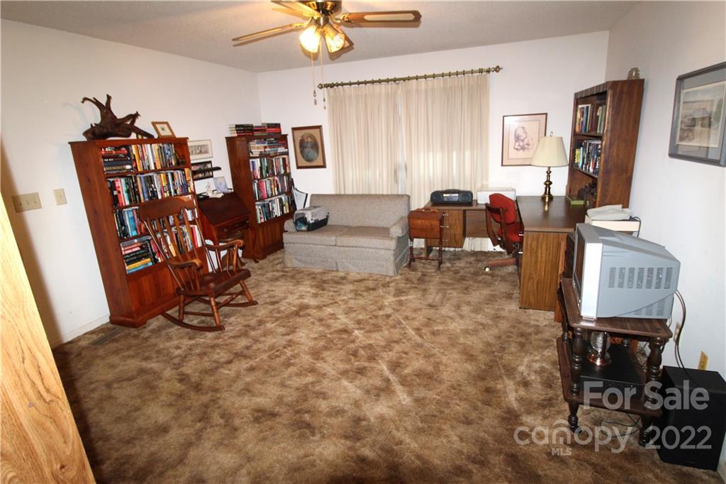 3424 Lincoln Road York, SC 29745 - Photo 5 of 20 Gallery Image 5