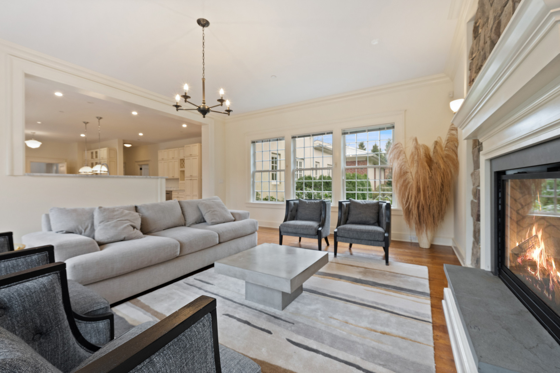 5020 Grosvenor Avenue, Unit 1 Bronx, NY 10471 - Photo 14 of 32 a living room with furniture and a flat screen tv